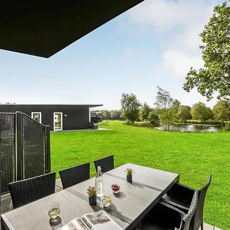 3 Bedroom Awesome In *