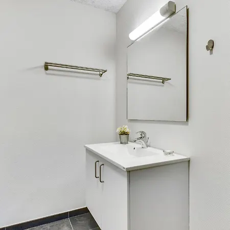 3 Bedroom Awesome In