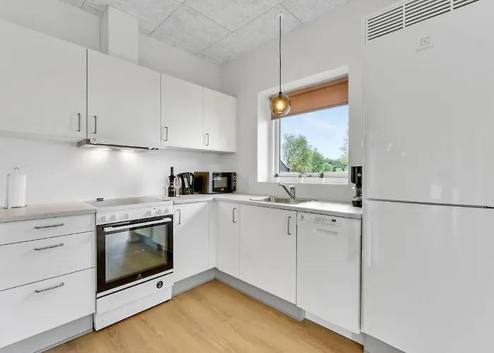 Vakantiehuis 3 Bedroom Awesome In *